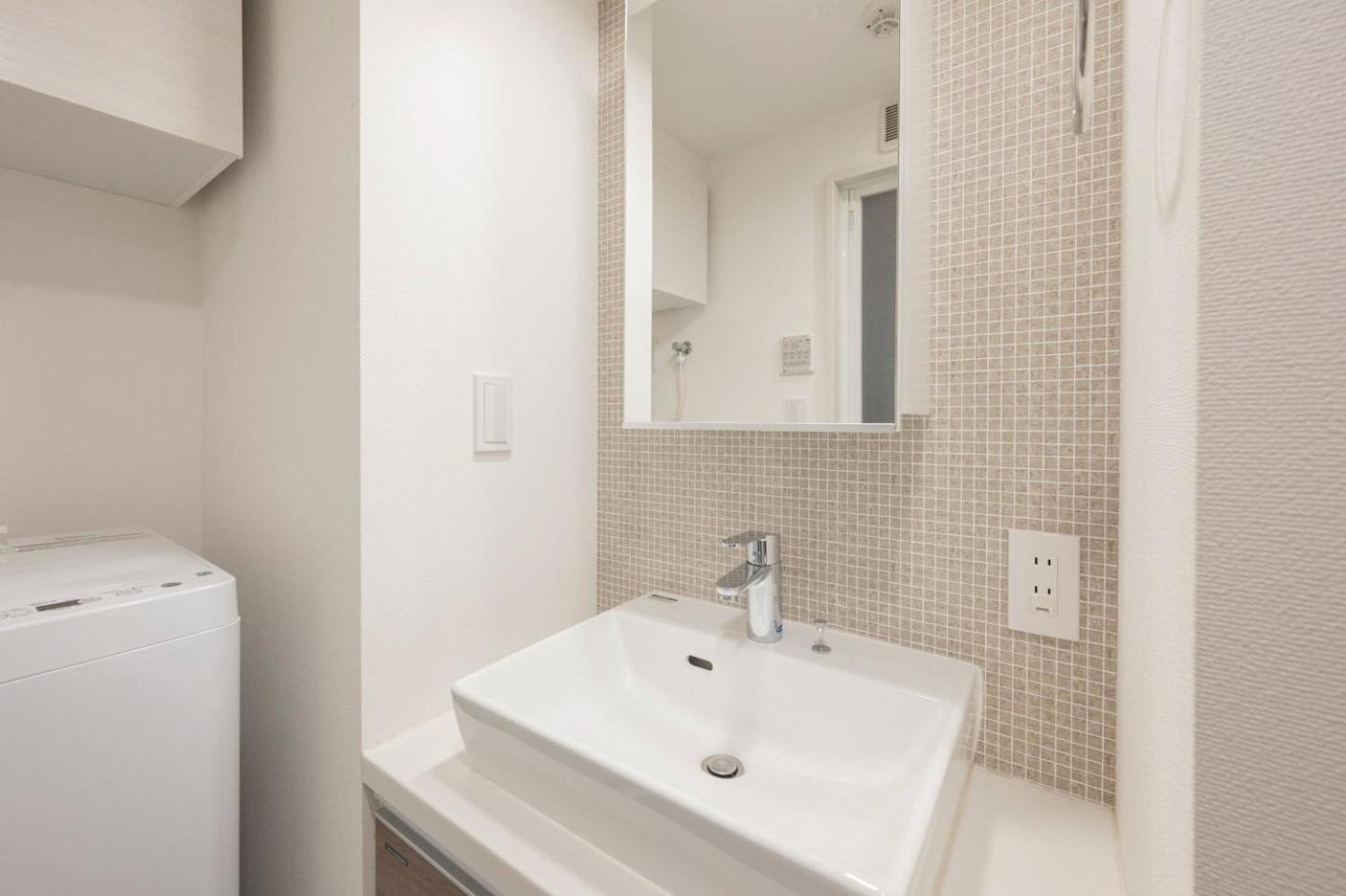 Wellsquareism Honancho Apartment Токио Екстериор снимка
